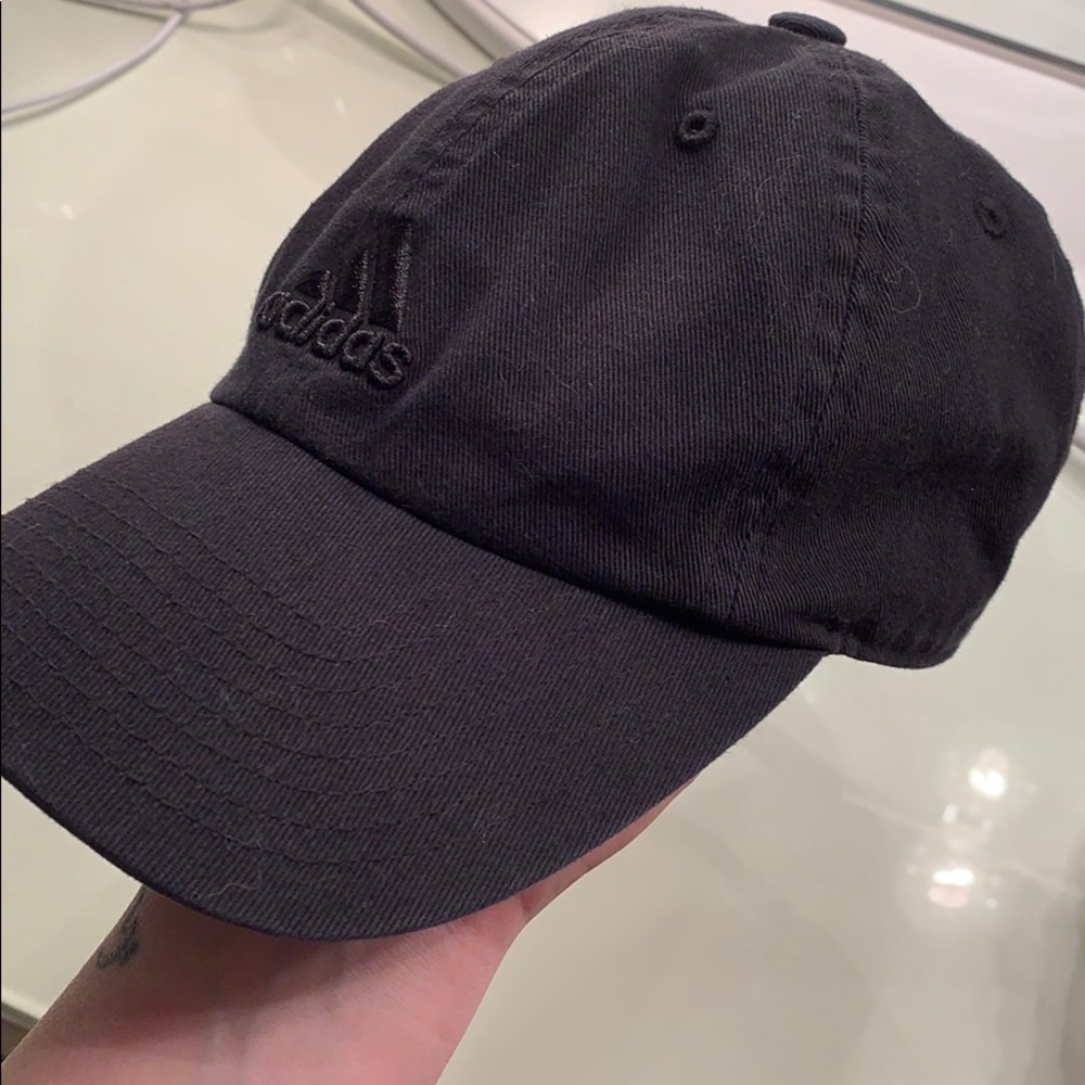 Adidas Womens black hat